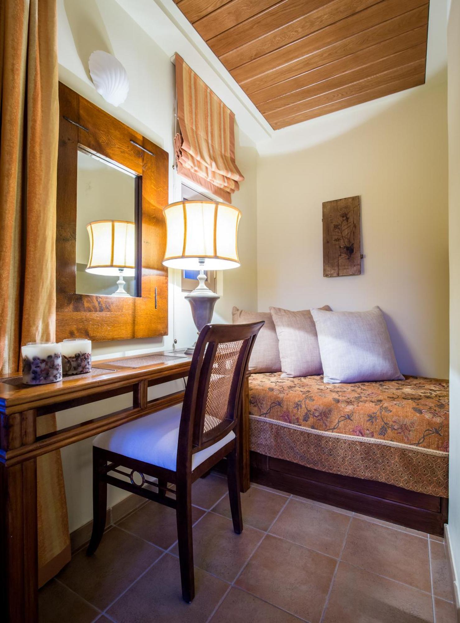 Elia Junior Suite In Epidavros With Shared Pool نيا إيبيدافروس المظهر الخارجي الصورة